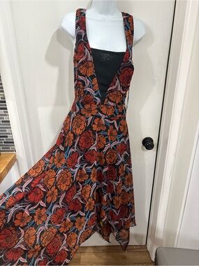 Floral V-Neck bohemian flowy Sleeveless Midi Dress in Orange & Black